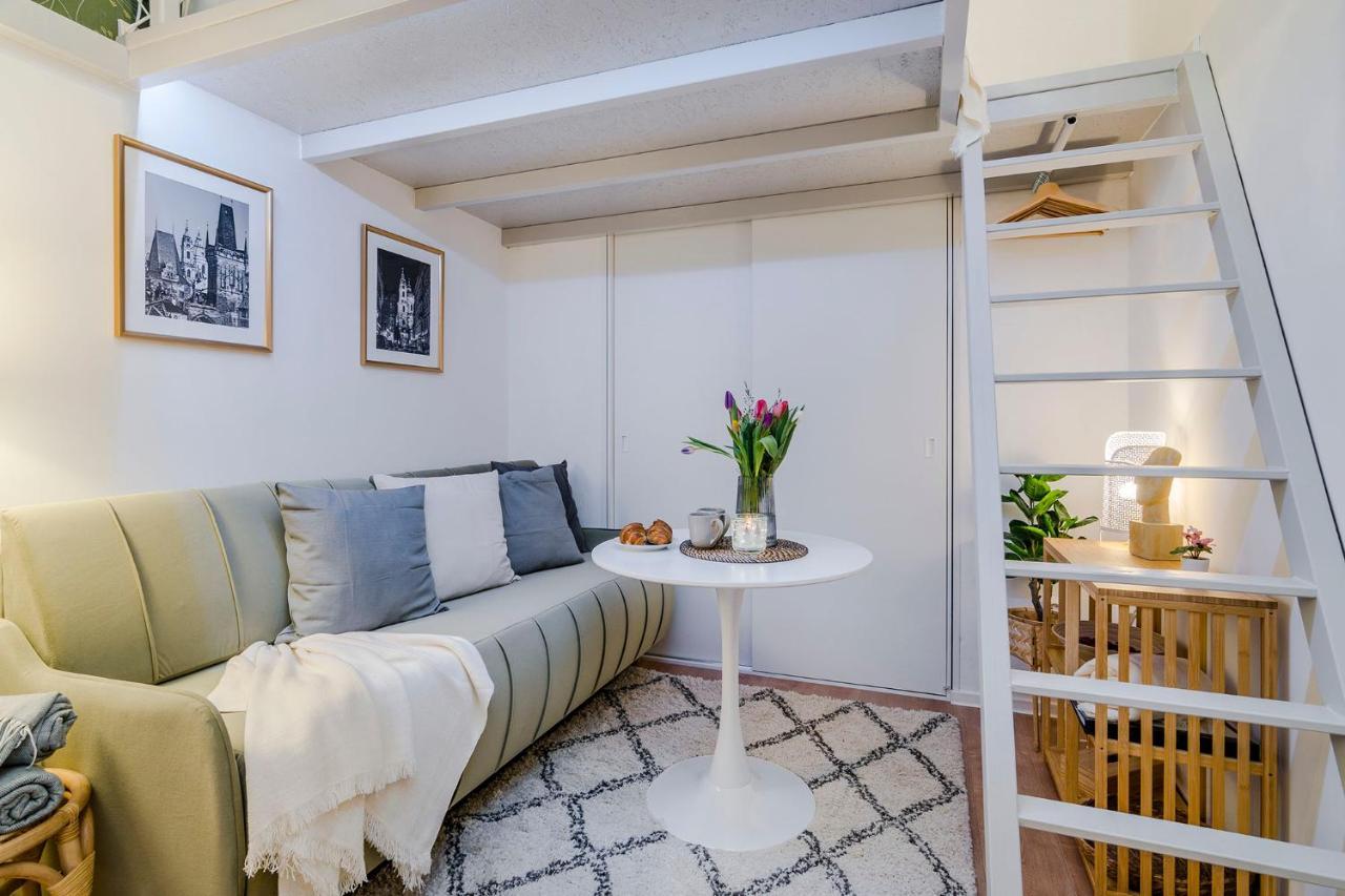Prague Apt Near Charles Bridge By Michal&Friends المظهر الخارجي الصورة