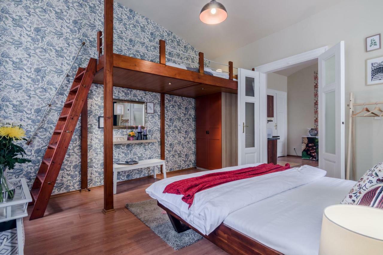 Prague Apt Near Charles Bridge By Michal&Friends المظهر الخارجي الصورة